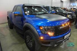 FORD SVT Raptor с дополнительным светом Rigid Industries