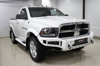 Передний силовой бампер BMS Alfa для Dodge Ram 2009-18, покрытие Line-X