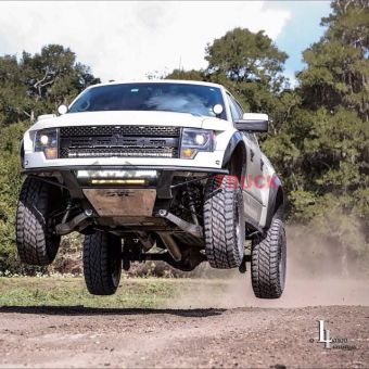 Крылья передние для  Ford Raptor 2010-2014