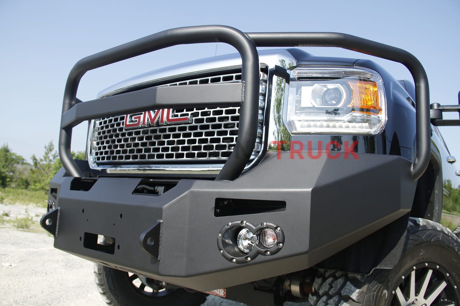 2015-2017 GMC Heavy Duty Winch Bumper w/ Full Grill Guard