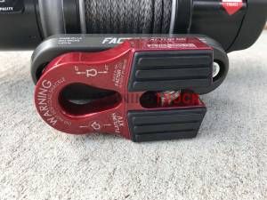 Буксировочный шакл FlatLink XTV для лебедок UTV / ATV - красный
