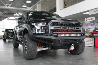 Изогнутая LED-фара RIGID Radiance Curved 40″ с желтой подсветкой 