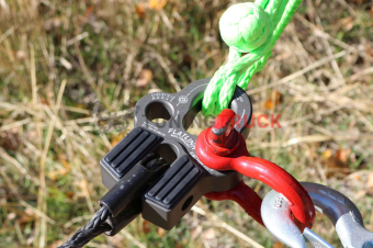 Шакл буксировочный FlatLink MultiMount, 3 отверстия - зеленый