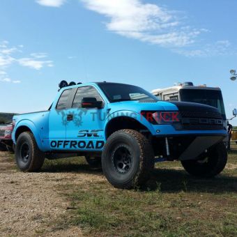 Комплект передних крыльев для ord SVT Raptor  