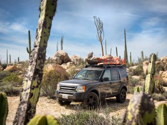 Багажник Slimline II на крышу Land Rover Discovery LR3/LR4 - от Front Runner