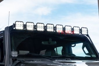 Комплект с кронштейнами для монтажа LED-балок SS5 Pro CrossLink над лобовым стеклом Jeep JL Wrangler