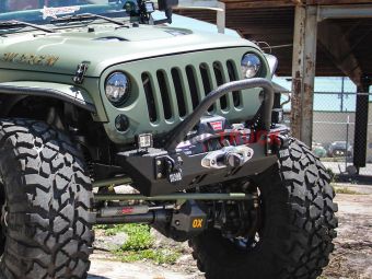 Бампер передний алюминевый для JEEP WRANGLER JK с площадкой под лебёдку
