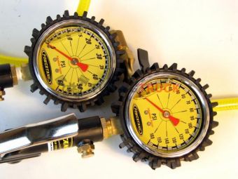 Набор "С" с кронштейном для пола с красным баллоном CO2 10 lb