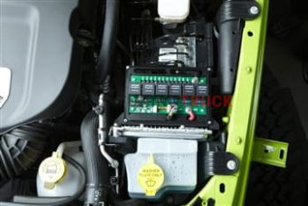 JK Switch Panel 6 Switch W/2-1/16 Inch Diameter Empty Gauge Hole 07-08 Wrangler JK Red sPOD