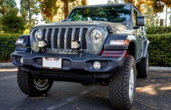 Комплект LED фар LP4 для бампера Jeep Wrangler JL, с подключением к панели управления