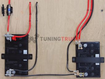 Universal 70A Battery Bracket - by Front Runner