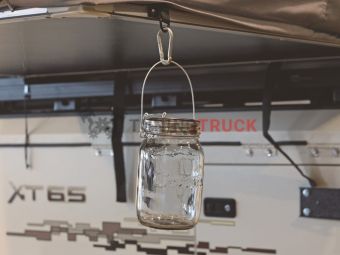 Фонарь походный на солнечной батарее - от Consol Glass (Pty)Ltd