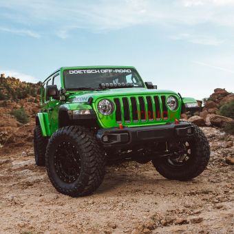 Крепление 2-х фар на обтекатель перед лобовым стеклом для Jeep Wrangler JL  