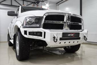 Передний силовой бампер BMS Alfa для Dodge Ram 2009-18, покрытие Line-X