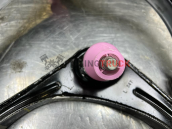 Dodge Ram 1500 5.7L рычаг верхний левый 68227901ac